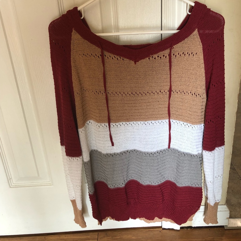 Hooded sweater